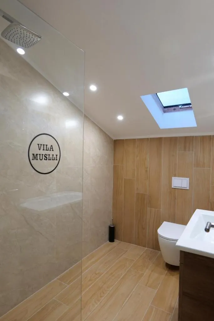 Hotel Vila Muslli Korce