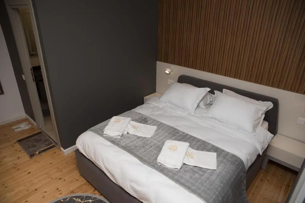 Hotel Vila Muslli Korce