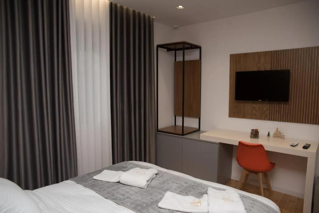 Hotel Vila Muslli Korce