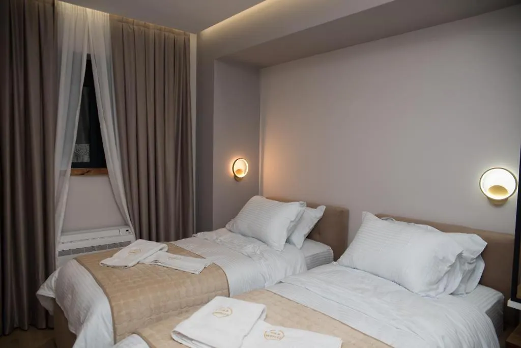Vila Muslli Korce Hotel