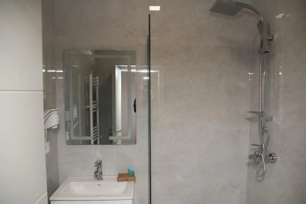 Hotel Vila Muslli Korce